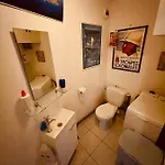 Spacieux Climatise Dernier Etage Ref Nautic 46 *