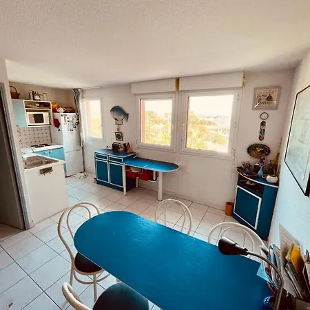 Apartment Spacieux Climatise Dernier Etage Ref Nautic 46